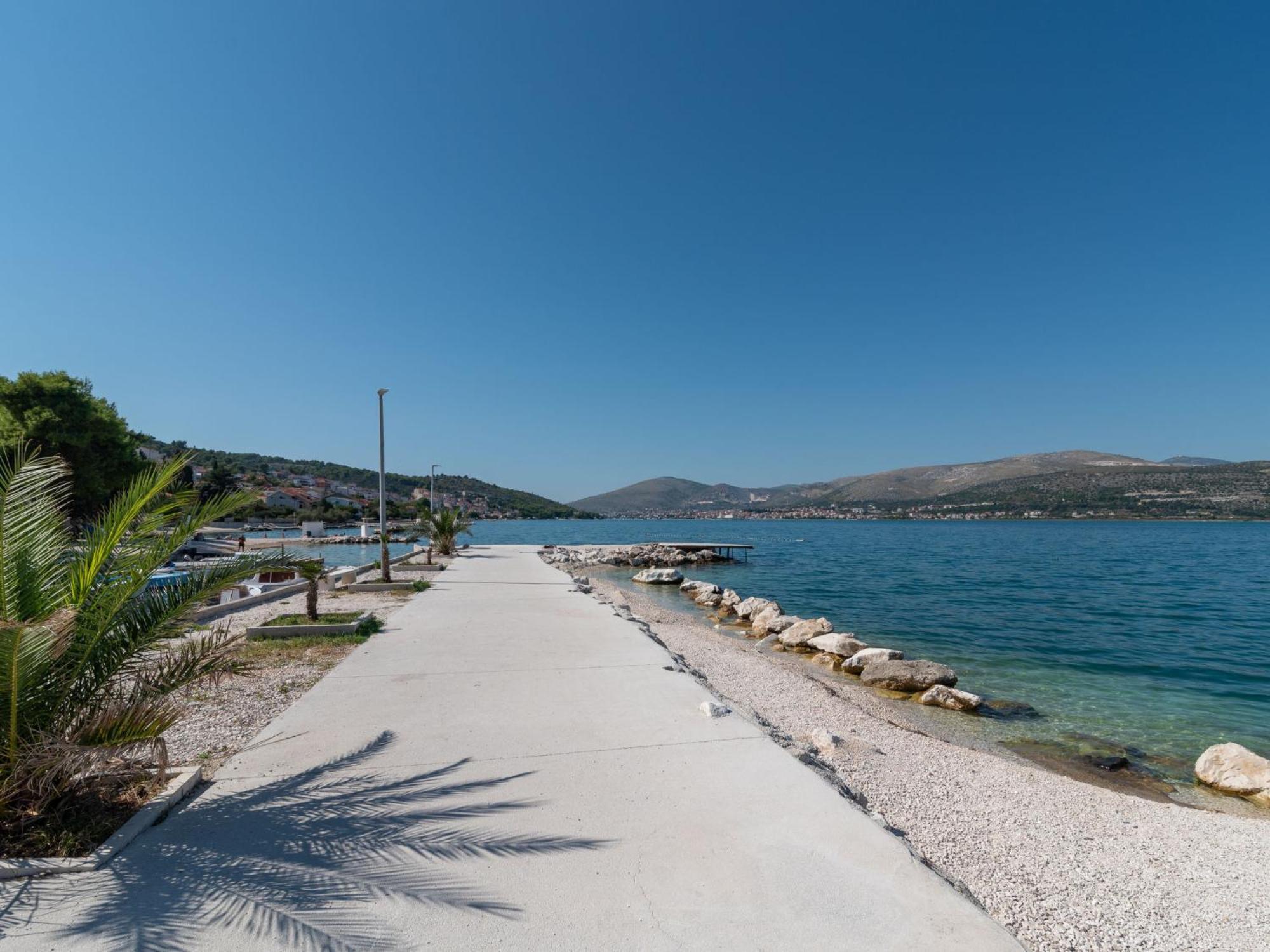 Apartment Mornar-5 By Interhome Trogir Exterior photo